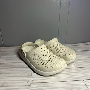Crocs Literide w8/m6 almost white